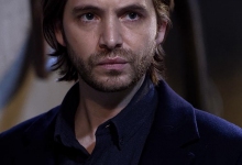 Aaron-Stanford: 12 Monkeys for SyFy